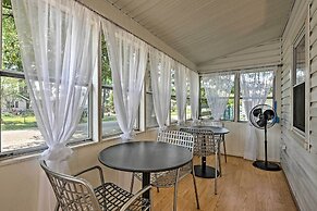 'the Blue Crab Cottage' - 3 Blocks From The Beach!