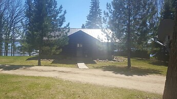 Wonderful Home on Sand Lake w/ Expansive Porch!