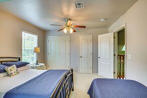 1/2 Mi to Lake Texoma: Home w/ Fire Pit & Grill!