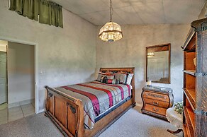 Yellowstone River Lodge w/ Kayaks & Mountain Views