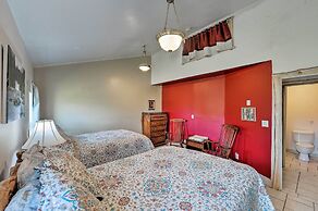 Yellowstone River Lodge w/ Kayaks & Mountain Views