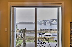 Waterfront Oregon Abode w/ Balcony & Ocean Views!