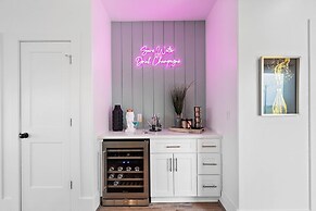 Sun-kissed Swankienda