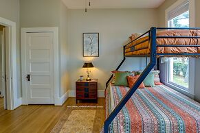 Gas Grill & Private Yard: Home in Bellville