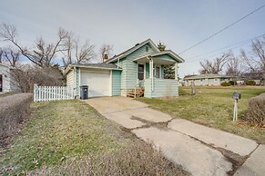 Cedar Rapids Vacation Home Near Downtown District!