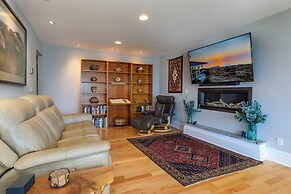 Bayfront Gem w/ Amazing Water Views + Pond!