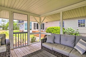 Bayfront Gem w/ Amazing Water Views + Pond!