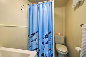 Catalina Island Cottage - Walk to Main St & Beach!