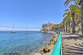 Catalina Island Cottage - Walk to Main St & Beach!