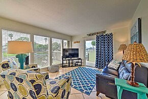 Breezy Corpus Christi Condo w/ Deck + Fishing Dock