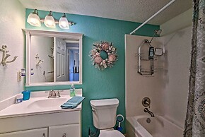 Breezy Corpus Christi Condo w/ Deck + Fishing Dock