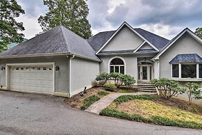 Secluded Retreat w/ Hot Tub & Game Room!