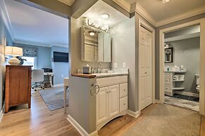 Waterfront Condo: Walk to Downtown Boothbay Harbor