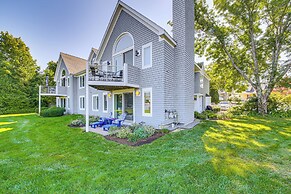 Waterfront Condo: Walk to Downtown Boothbay Harbor