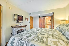 Chalet Village Upper Alpine Condo w/ Pool Access!
