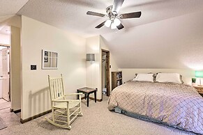 The Chalet Retreat Cabin Across From Creek!