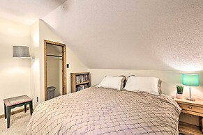 The Chalet Retreat Cabin Across From Creek!