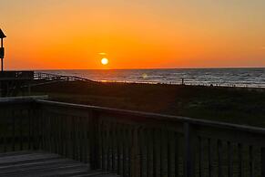 Direct Beach Access: 'casa Bonita Surfside'