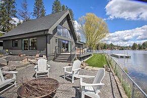 A Contemporary Dream: Lakefront Rathdrum Oasis!