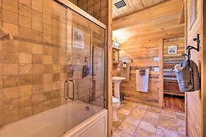 Cozy Cripple Creek Cabin w/ Mountain Views!