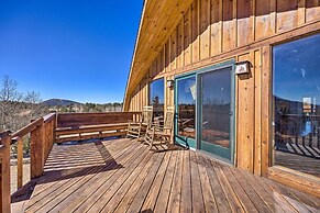 Cozy Cripple Creek Cabin w/ Mountain Views!