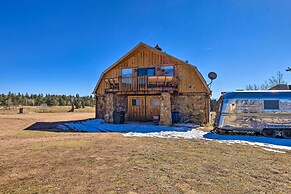 Cozy Cripple Creek Cabin w/ Mountain Views!