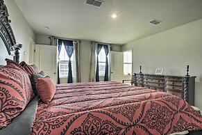 9 Mi to Duke University: Spacious Home w/ Yard!