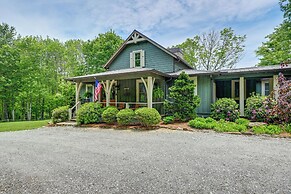 On 22 Acres: Cullowhee Craftsman Home w/ Mtn Views