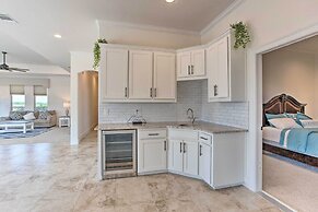 Chic Ranch Villa < 5 Mi to Lake Ray Roberts!