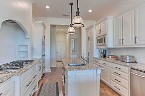 Chic Ranch Villa < 5 Mi to Lake Ray Roberts!