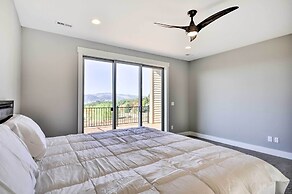 Chic Willamette Valley Home w/ Deck & Vineyard!