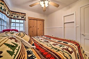 Cozy & Rustic Cottage With Houghton Lake Access!