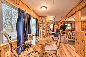 Cozy & Rustic Cottage With Houghton Lake Access!