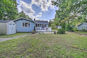 Dog-friendly Waretown Home w/ Furnished Deck!