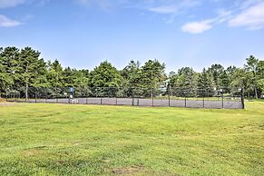 Near Lake & Hiking: Pocono Home w/ Hot Tub
