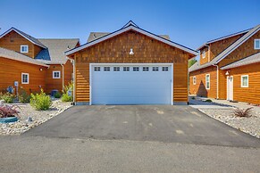 Dover Vacation Rental: Walk to Lake Pend!