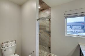 Green Bay Getaway Near Lambeau Field & Resch!