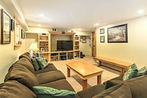 Cozy Utah Cabin w/ Deck & Fire Pit!