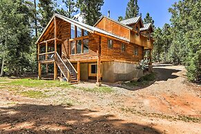 Cozy Utah Cabin w/ Deck & Fire Pit!