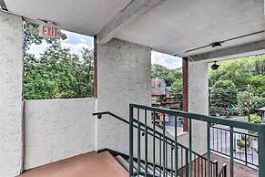 Gatlinburg Condo: Walk to Downtown Attractions!