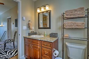 30 Mi to Crested Butte: Dog-friendly Home By River