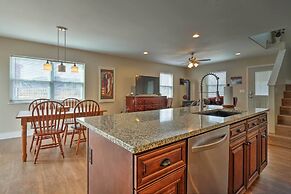 30 Mi to Crested Butte: Dog-friendly Home By River