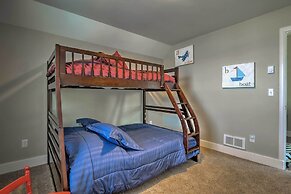 30 Mi to Crested Butte: Dog-friendly Home By River