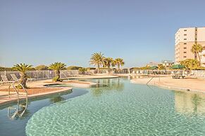 Gulf Shores Condo w/ Resort-style Amenities!