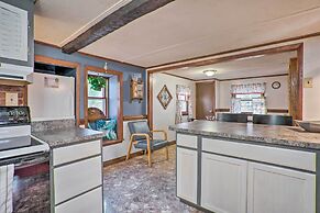 Heathsville Home w/ Sunroom < 10 Mi to Beach!