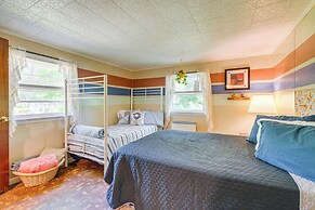 Heathsville Home w/ Sunroom < 10 Mi to Beach!
