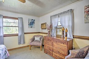 Heathsville Home w/ Sunroom < 10 Mi to Beach!