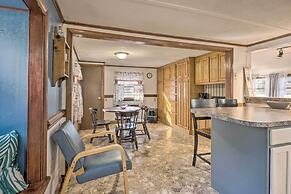 Heathsville Home w/ Sunroom < 10 Mi to Beach!