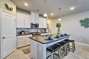 La Porte Getaway w/ Deck: Steps to Beach!