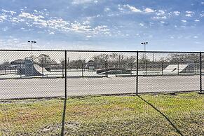 La Porte Getaway w/ Deck: Steps to Beach!